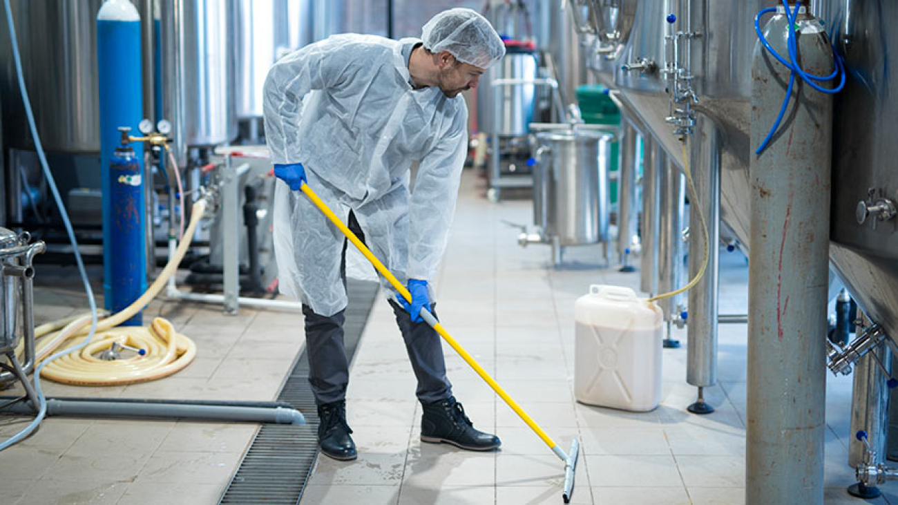 LIMPEZA PÓS-OBRA EM GRANDES PROJETOS INDUSTRIAIS